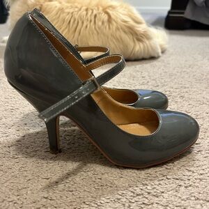 Grey patent leather Mary Jane’s, size 7.5